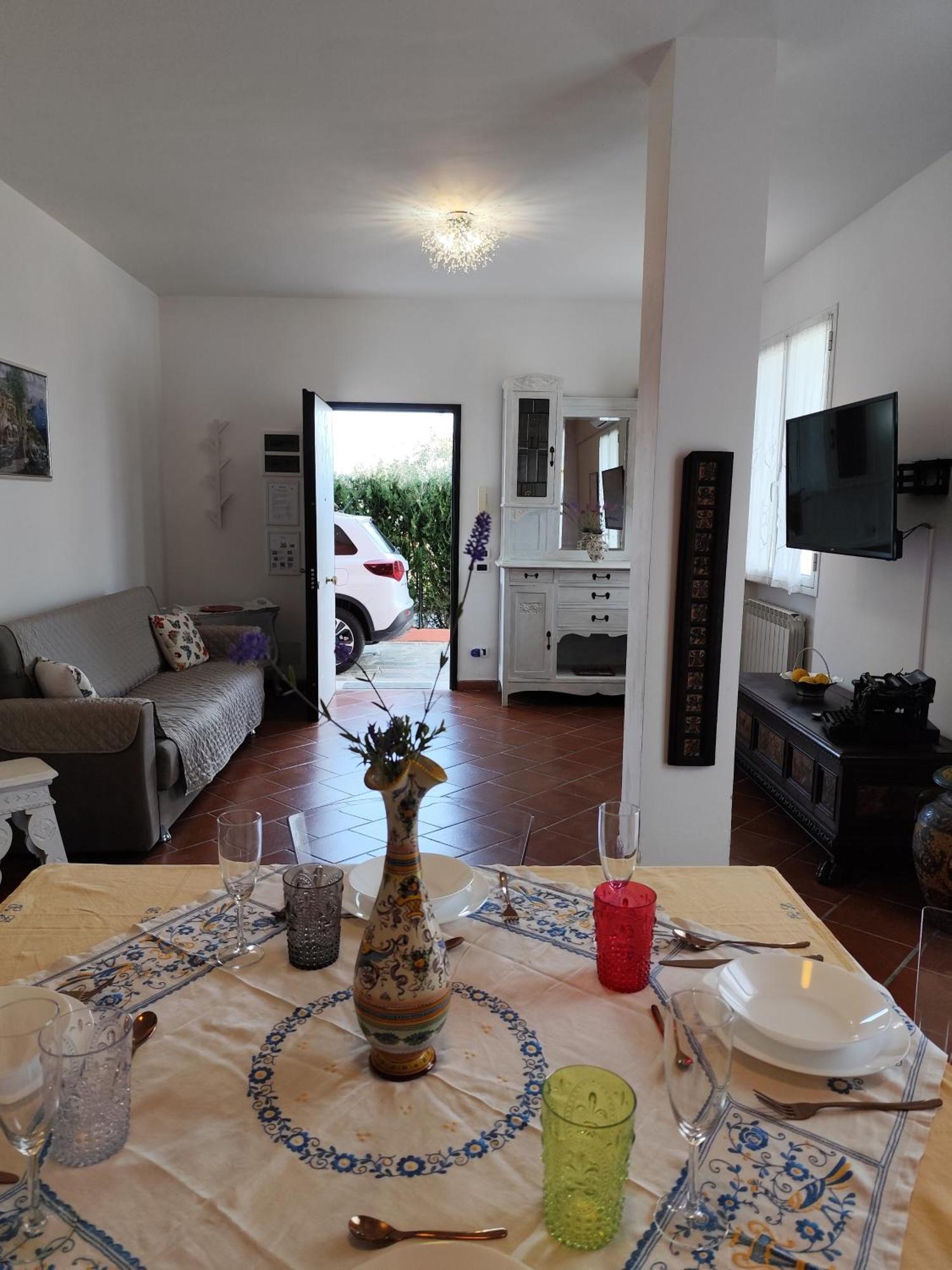 La Casa Di Giada, Appartamento In Villetta Con Aria Condizionata, Wi-Fi E Parcheggio Gratuito Poggi Exterior foto
